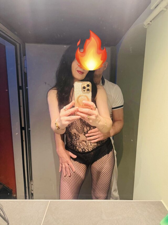 35Rose
