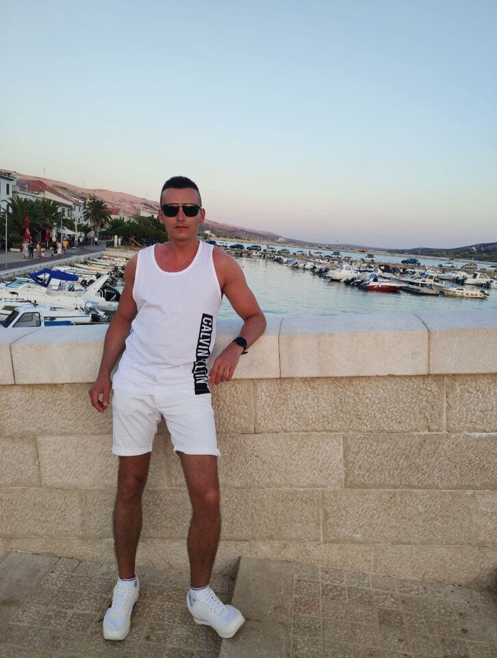 1000024905.jpg - Arendas01993