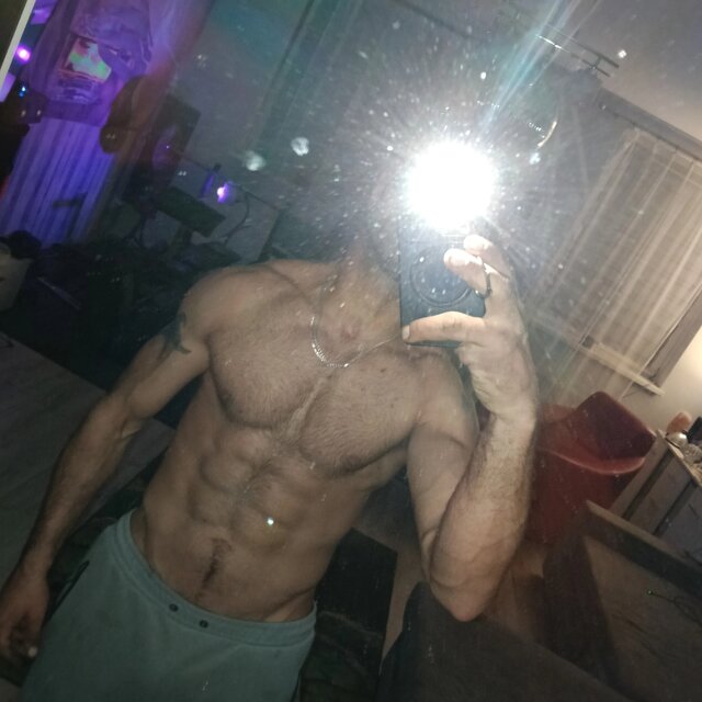 Nick8610