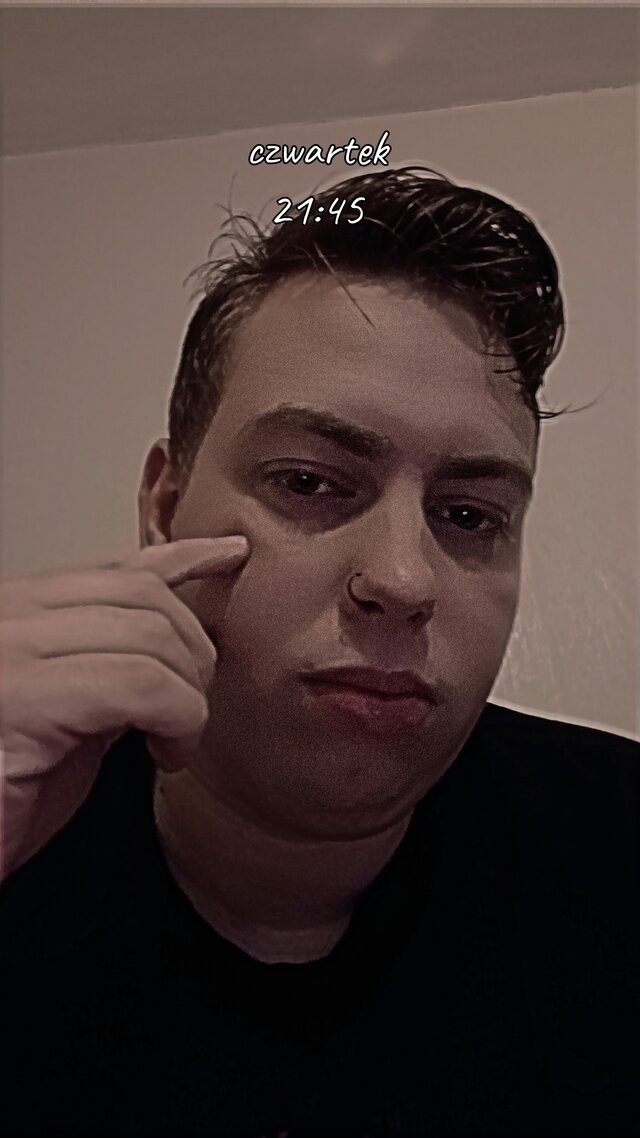 Lewy9904