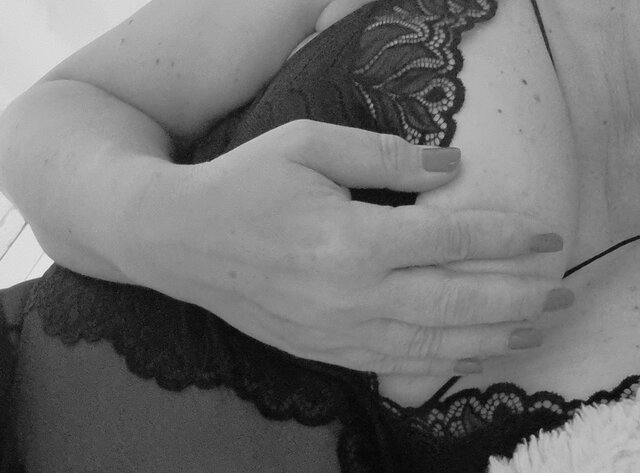 m_k19711976