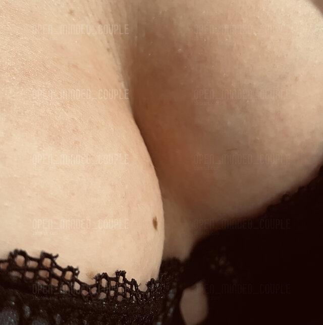 open_minded_couple