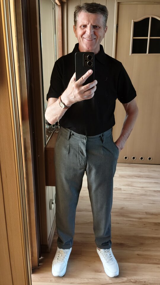 1000004900.jpg - Stoegen