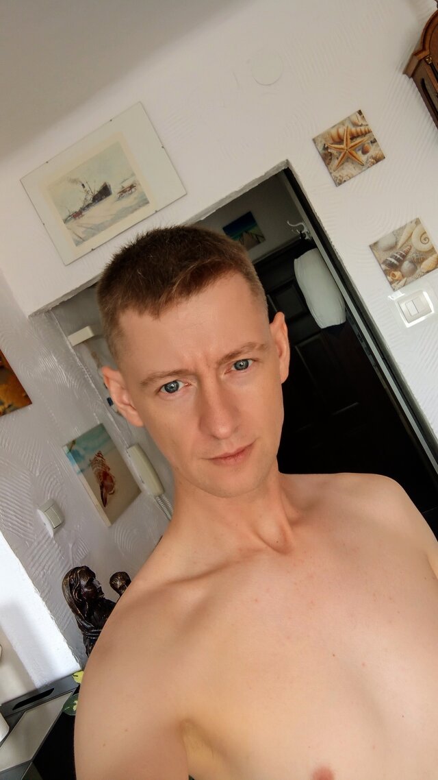 Bisexsl1995