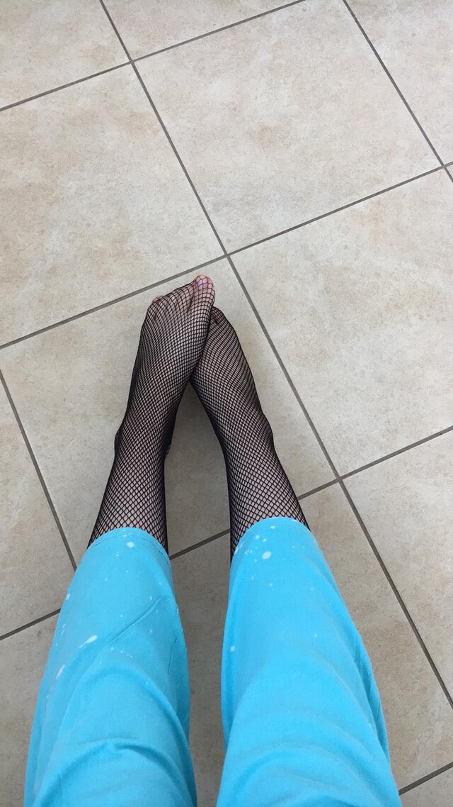 CuckoldNylon2
