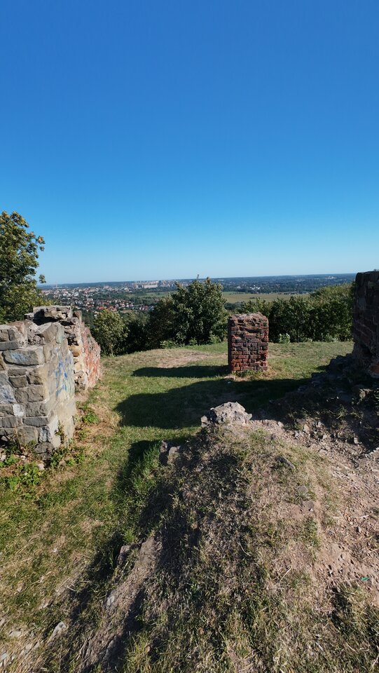 dji_mimo_20260909_092018_20260909092018_1788939054386_photo.jpeg - Trampus