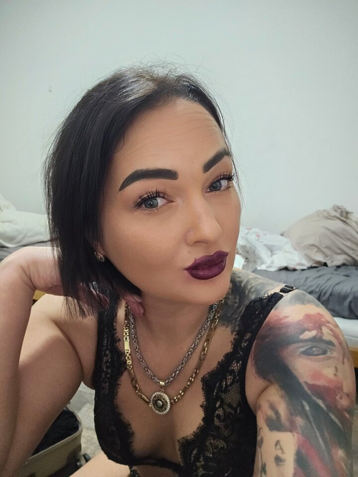 1000098053.jpg - meet_m3
