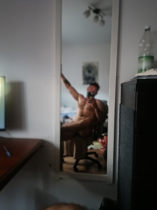 Hetero_gentleman