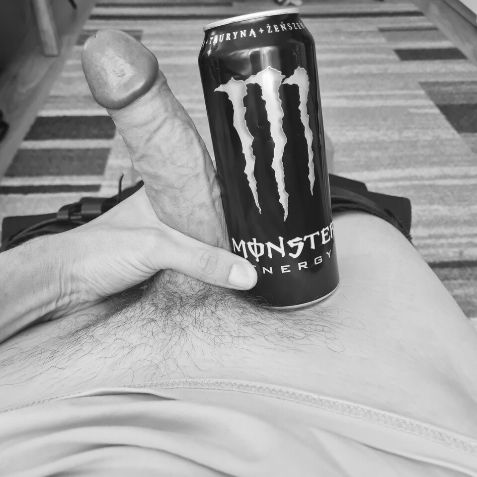 1000021750.jpg - SkinnyWithBig