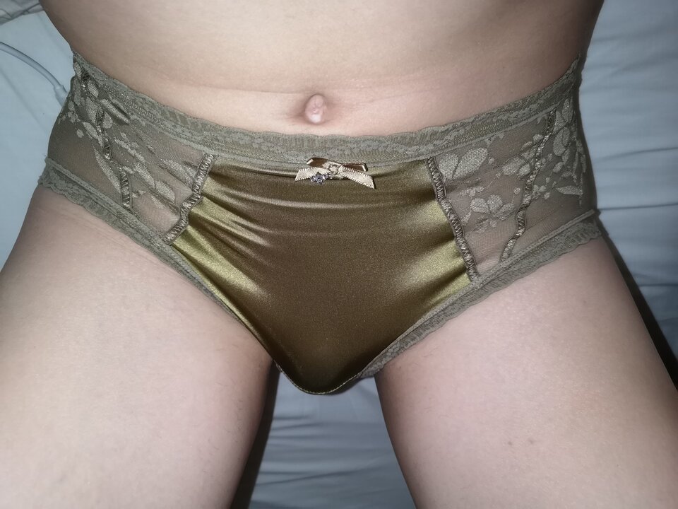da12a7f9-67b0-4b05-b9b3-659ec712f57e-1_all_10044.jpg - Bimboaner