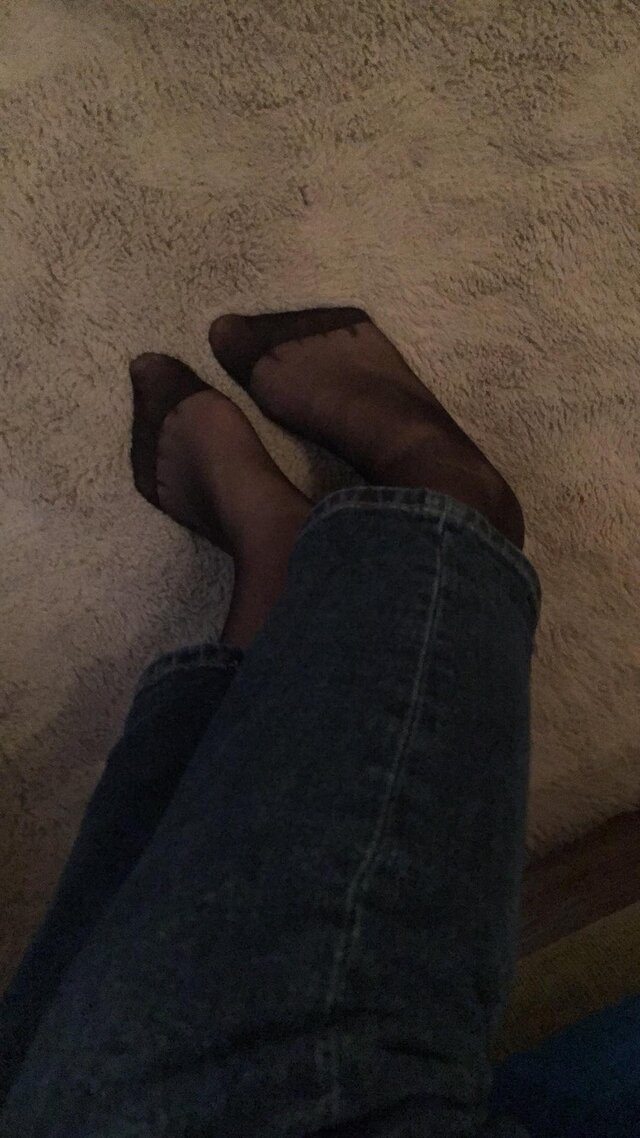 CuckoldNylon2