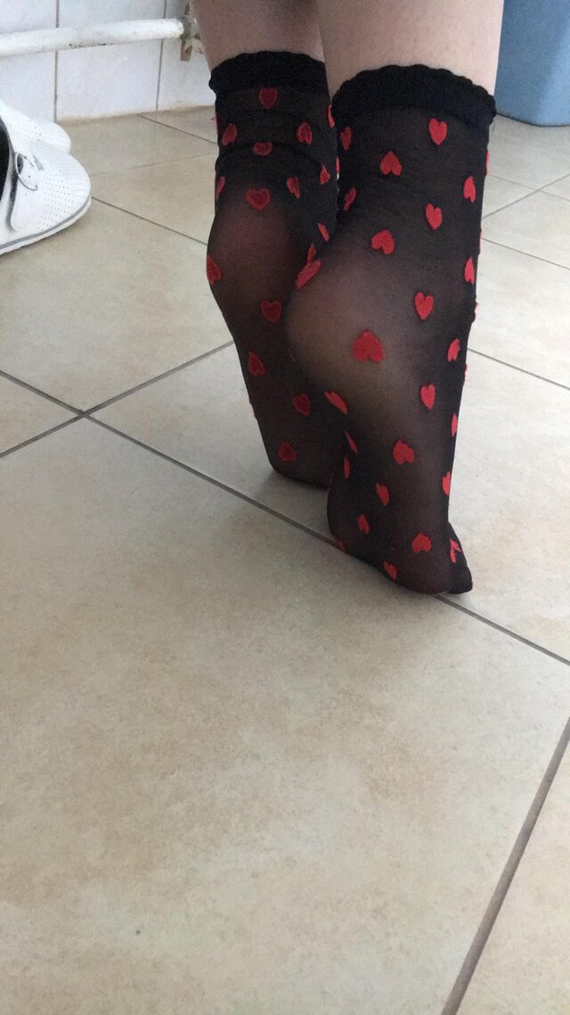 CuckoldNylon2