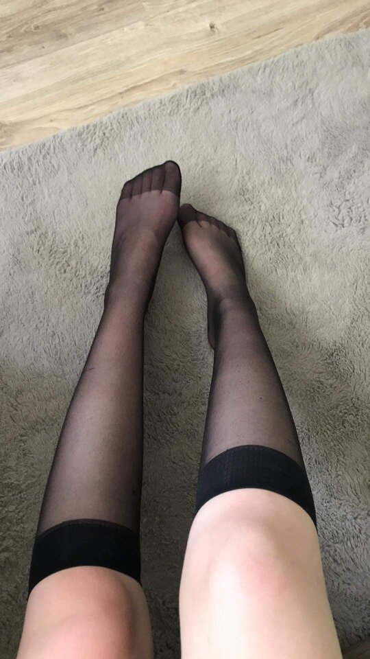 4957.jpg - CuckoldNylon2
