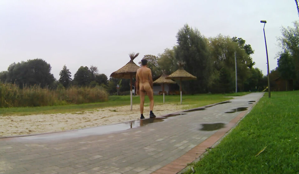 STRZELCE OP - park Rybaczówka - plaża 20260917_0719.mp4_snapsh - Krzysztof_cfnm