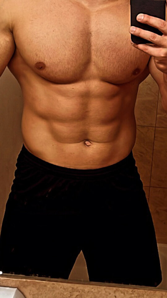 76E8CC23-4410-4618-A551-5FD1A6D02922.jpeg - athlete