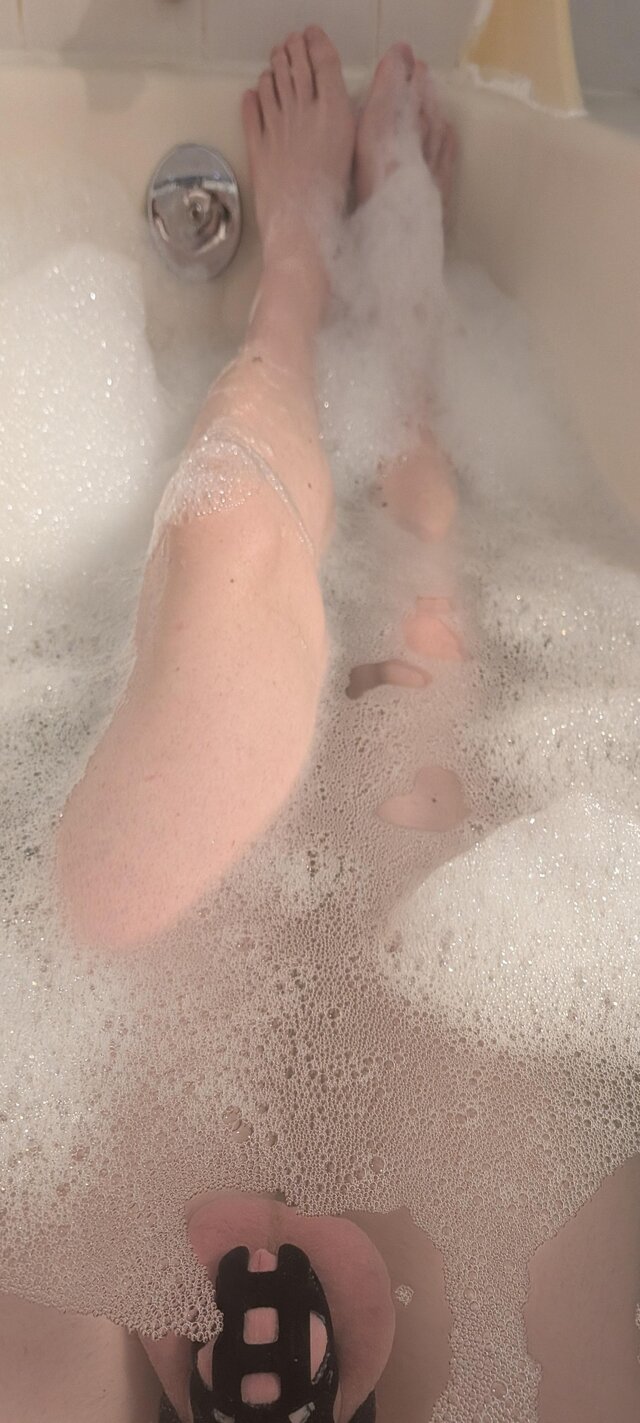 SISSYJ205