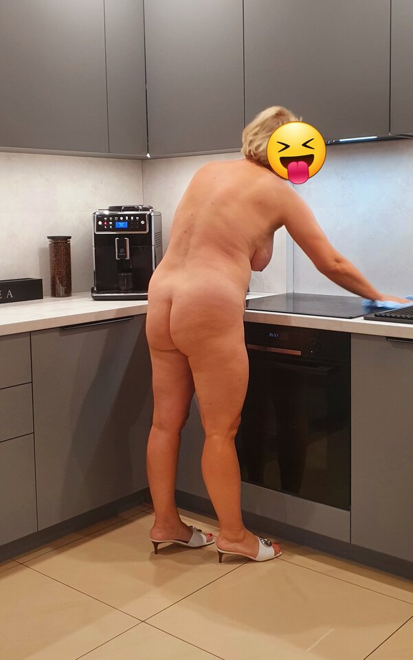 1000132522.jpg - Mommilf