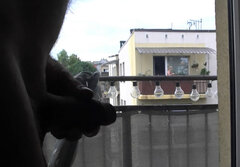 Sąsiadka na balkonie.mp4_snapshot_01.30_[2026.09.07_17.00.56].j