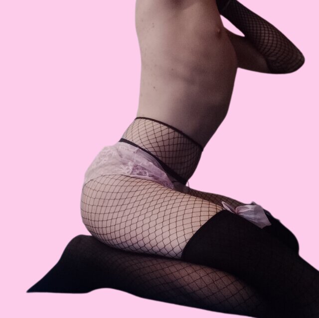 SissyNew18