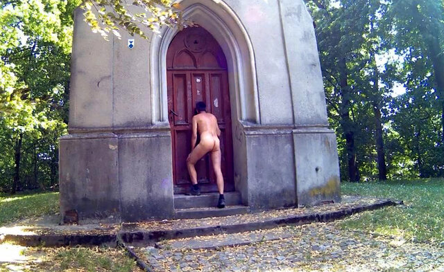 Krzysztof_cfnm