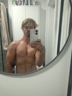 9812.jpg