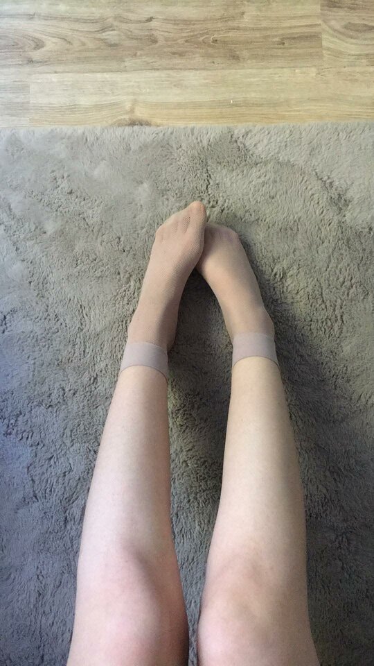 4954.jpg - CuckoldNylon2