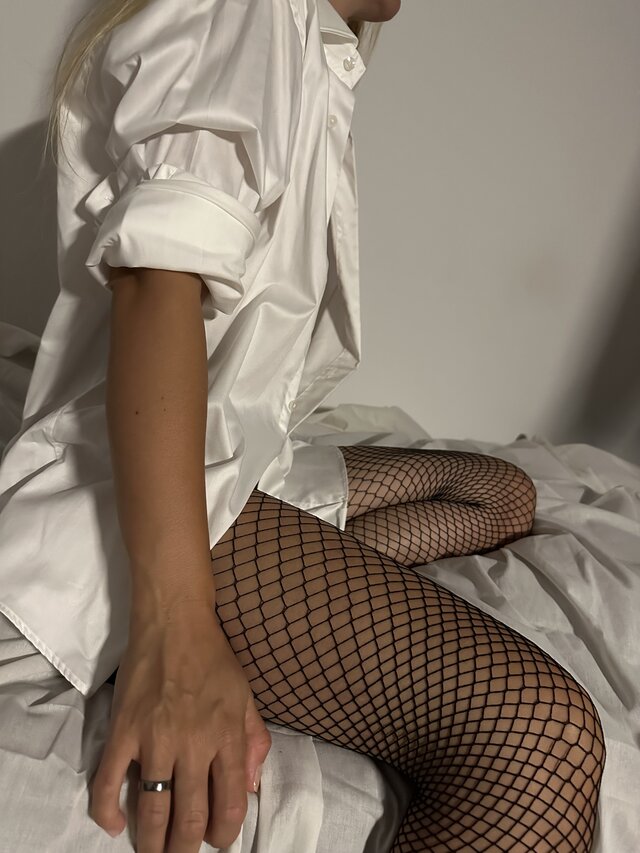 WifeAfterHours