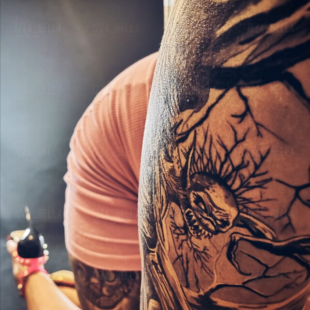 Izza_bella