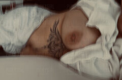😈