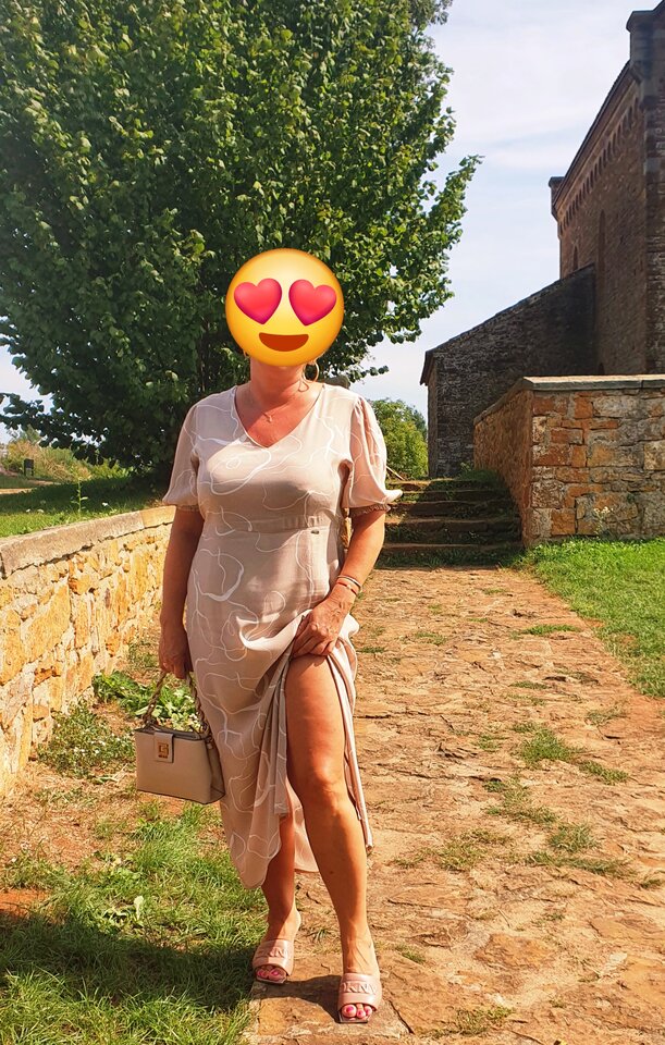 1000074175.jpg - Milfmom4