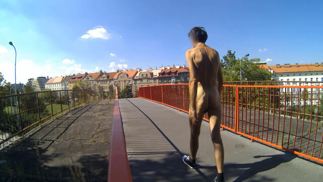 Krzysztof_cfnm