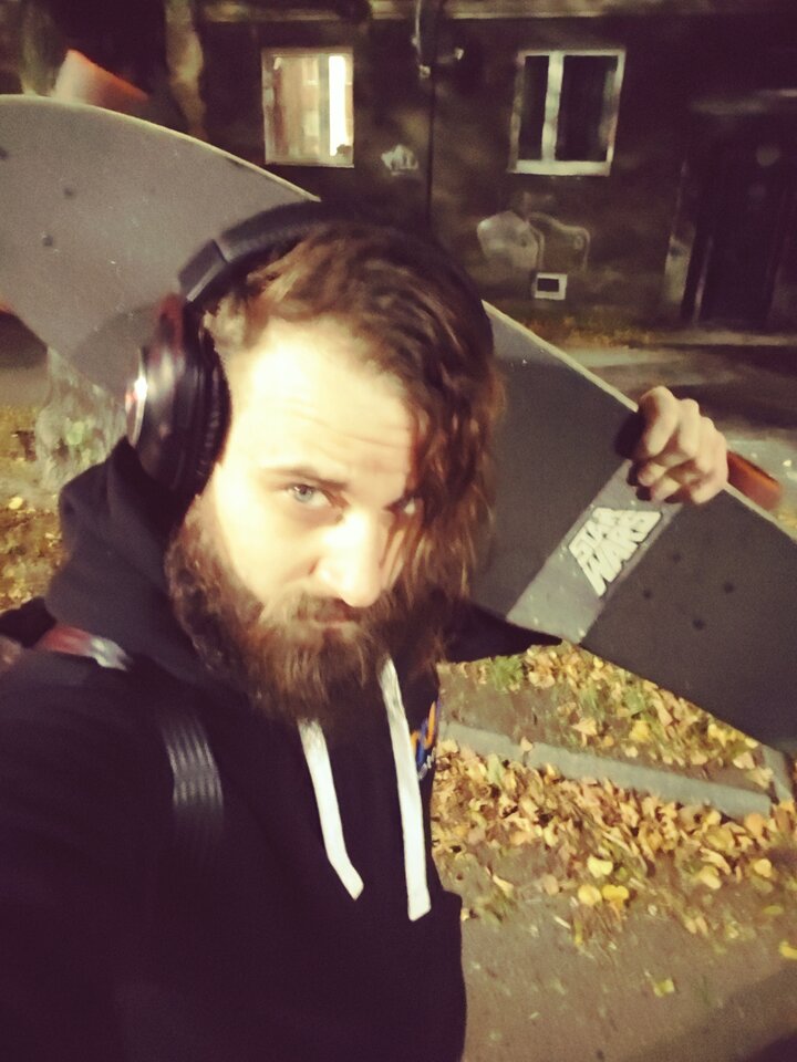 20211004_232610.jpg - cringe_monster
