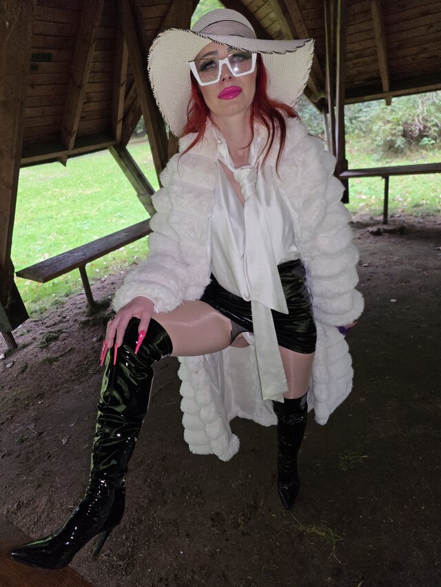 NylonssHeels