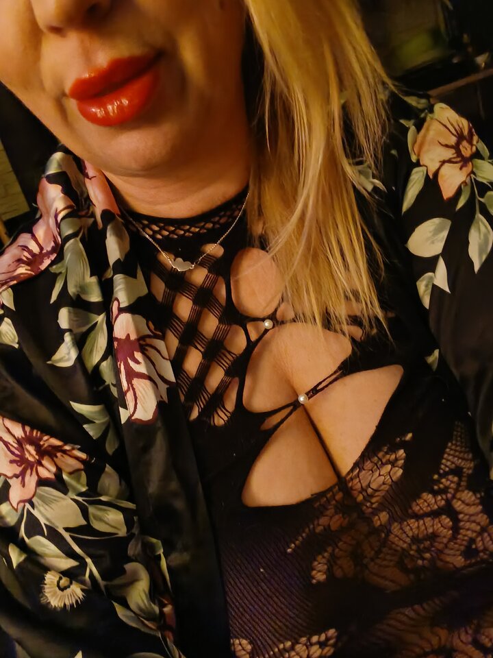 1000004478.jpg - NO_ORDINARY_LOV