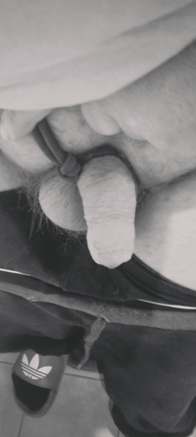 Denni6