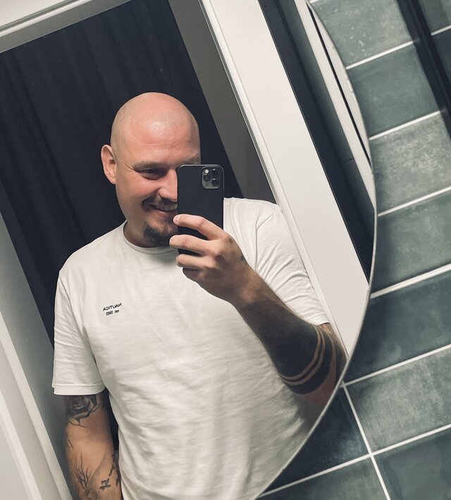 LonelySailor