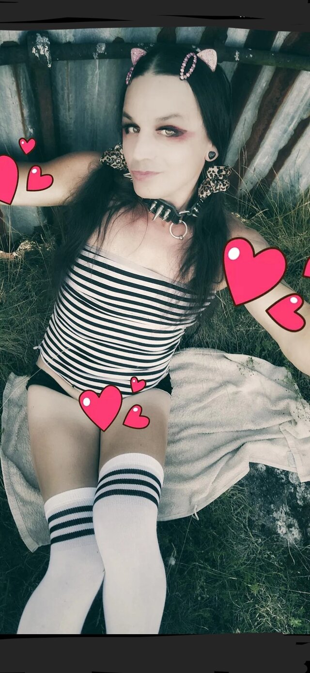 HARDCORELLA69