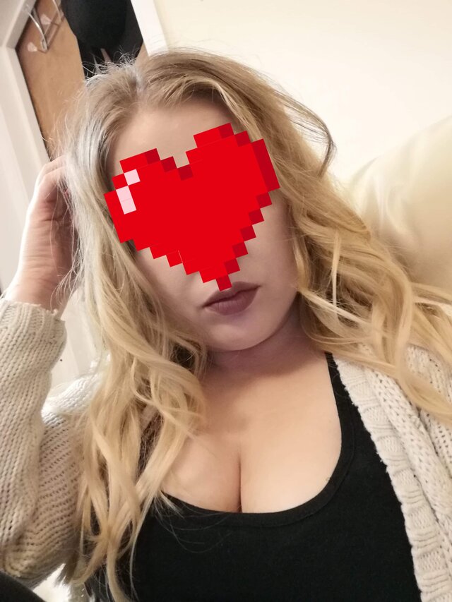 CarlaBlondiBustyXBigSilver