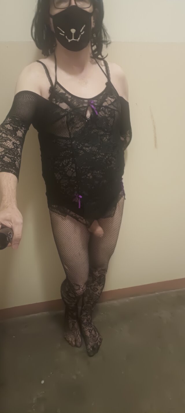 19_Niki_79