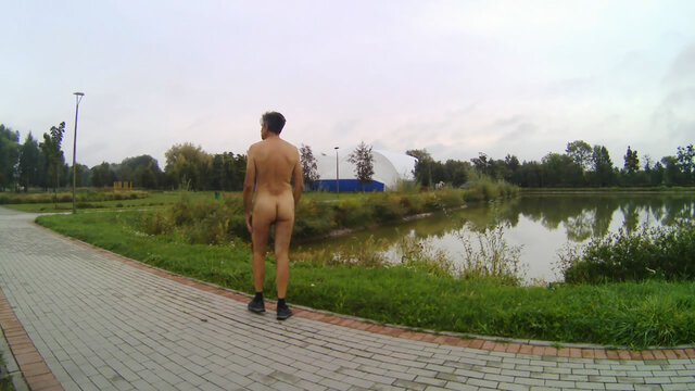 Krzysztof_cfnm