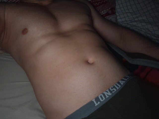Tommytommy82